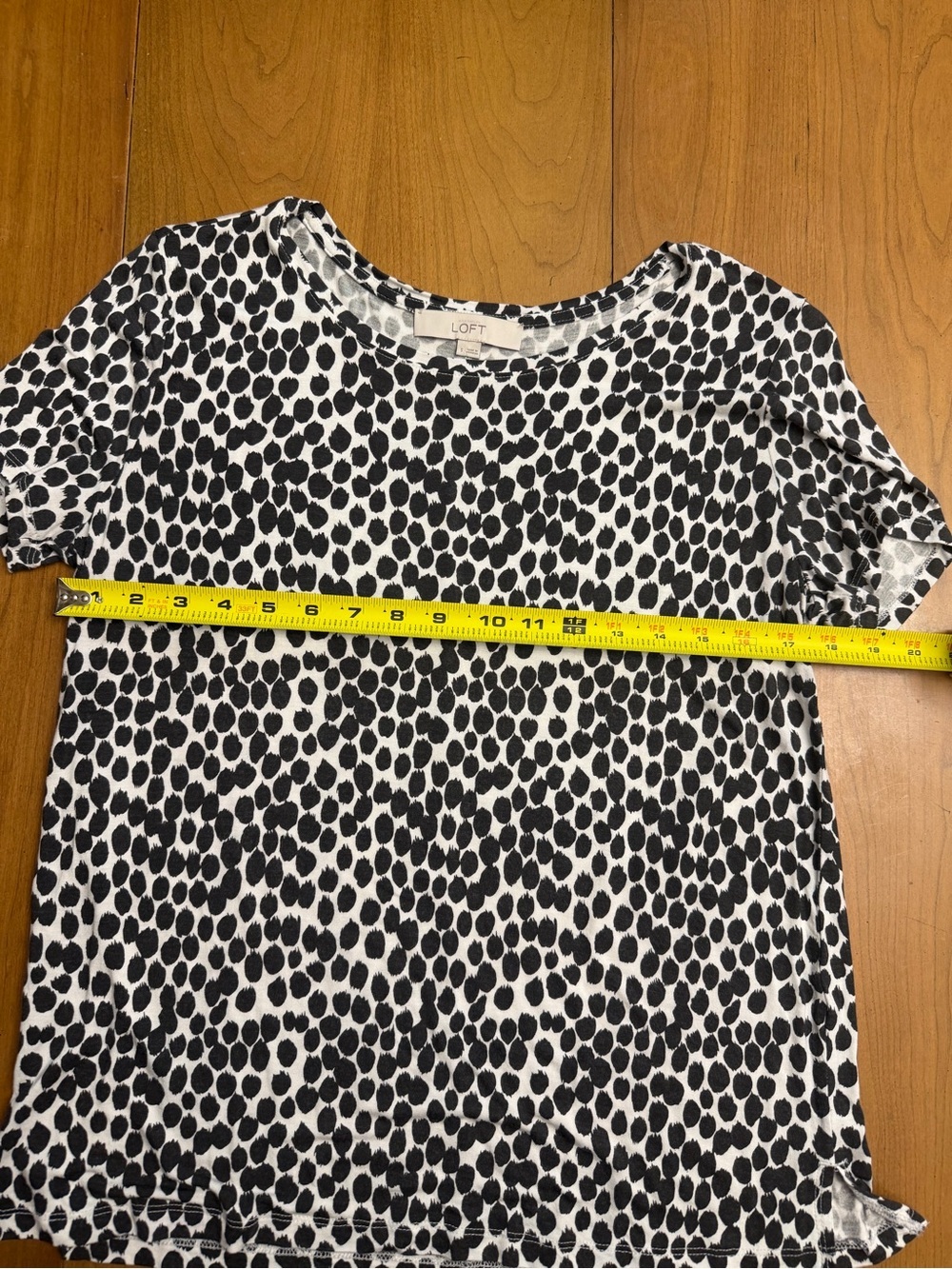 LOFT Animal Print Short-Sleeve Tee | OfficeCore Business Casual Safari Travel |S - Picture 7 of 9